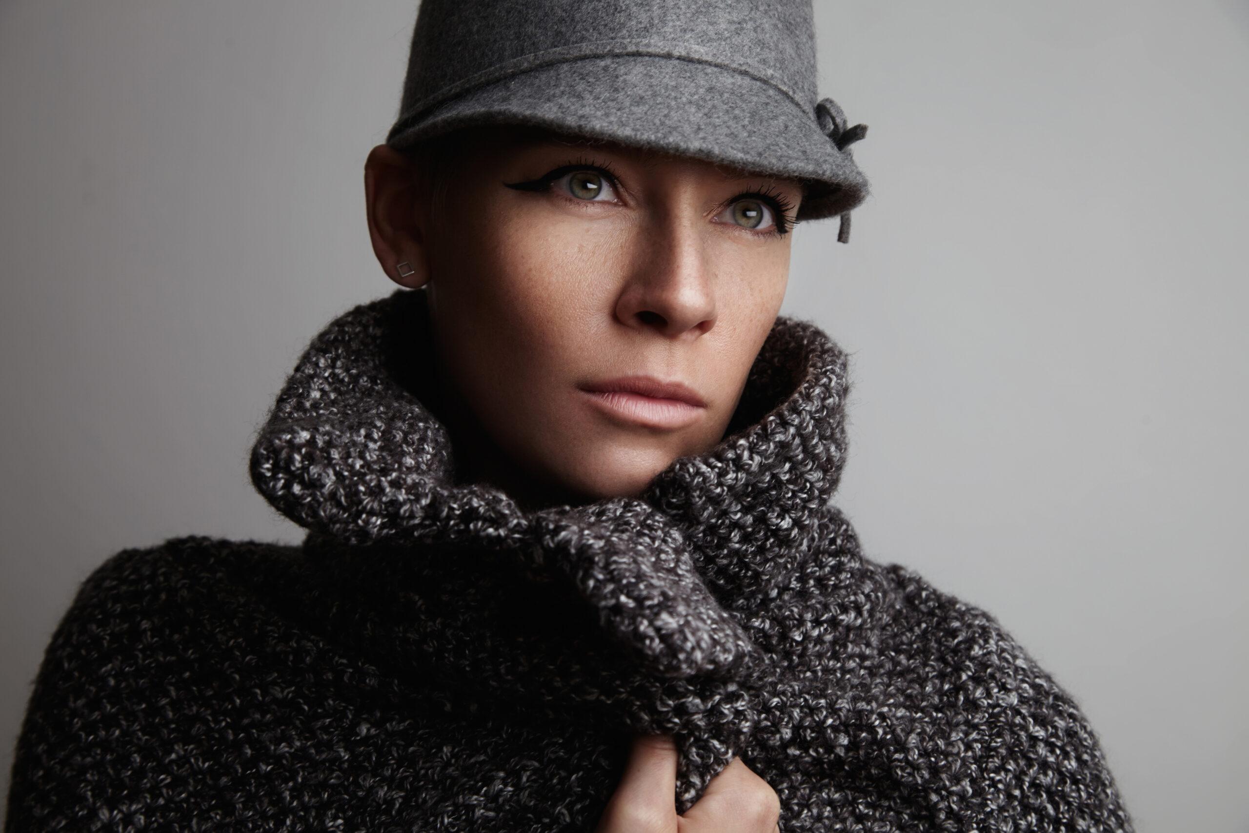 Snood laine noir minimaliste